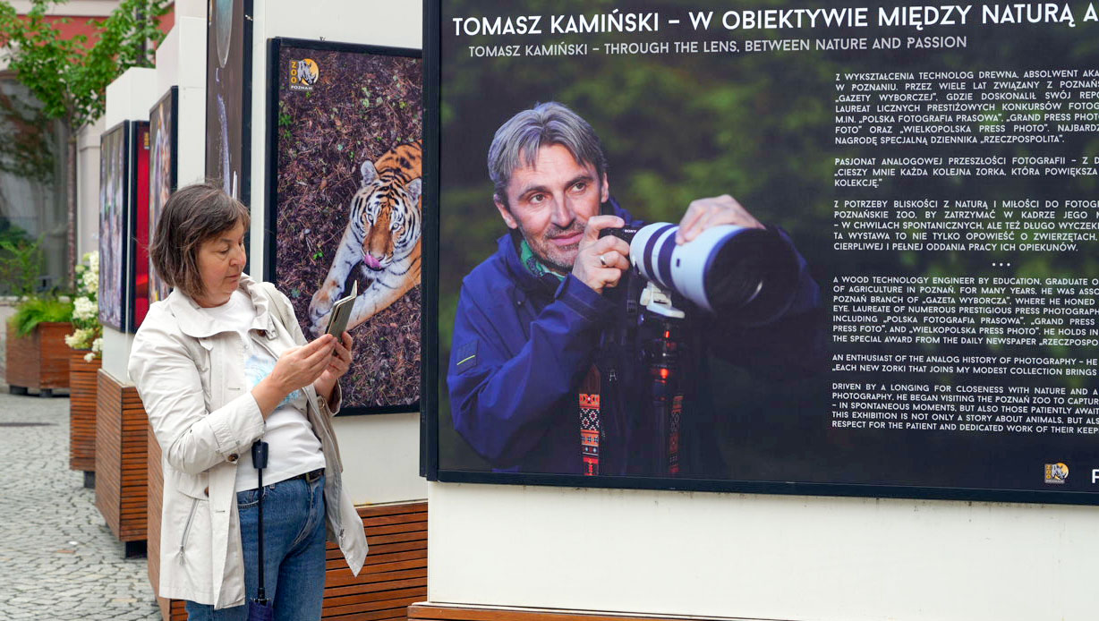Nowy film w blogu Poza Kadrem: Tomasz Kamiński o fotografii w poznańskim ZOO